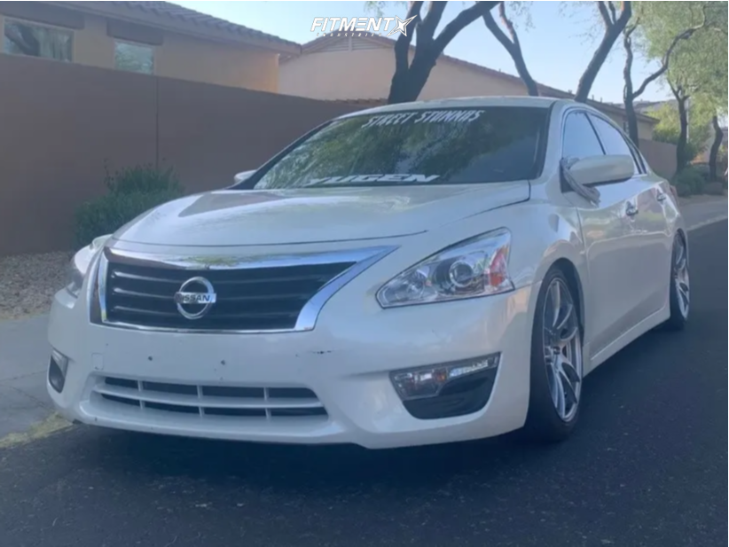 2283188-1-2014-altima-nissan-