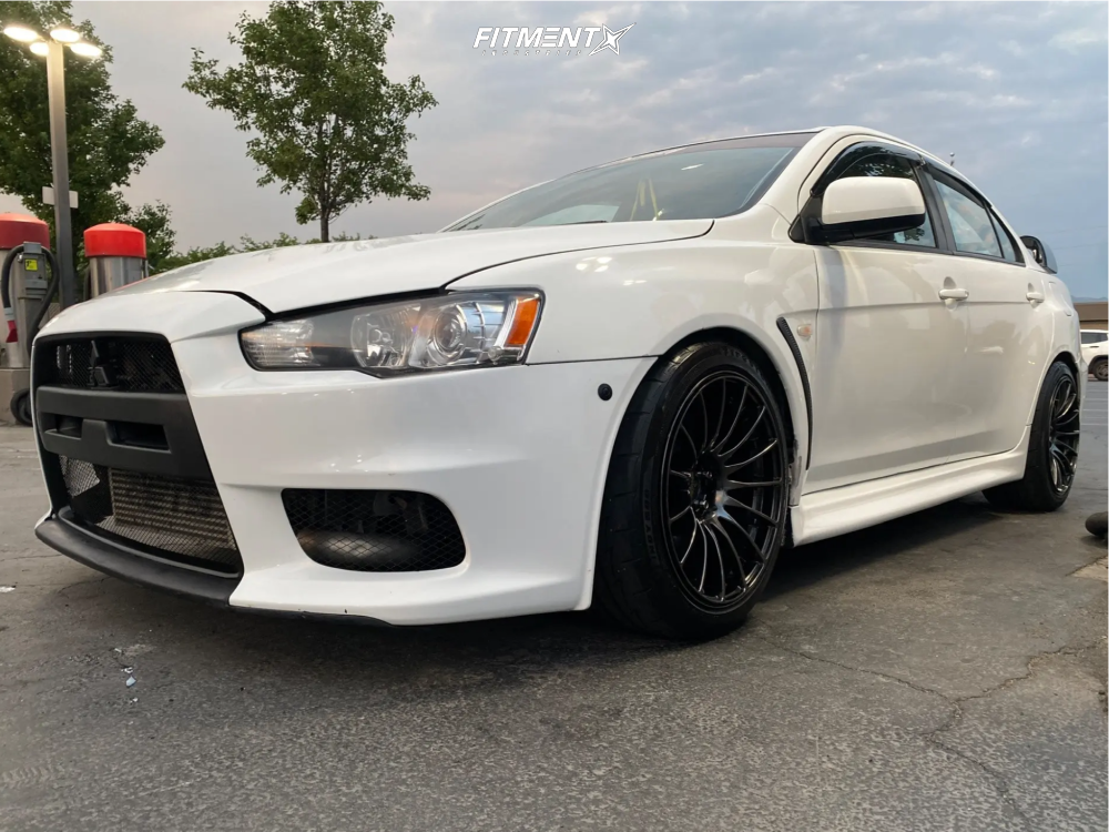 2327378-1-2012-lancer-