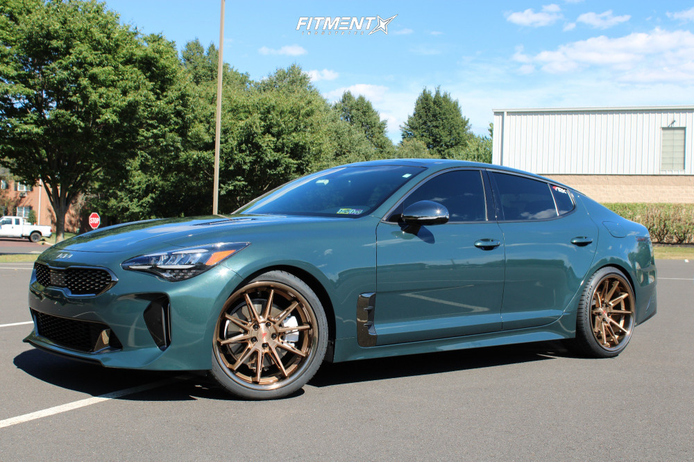 2336030-1-2022-stinger-kia-gt-