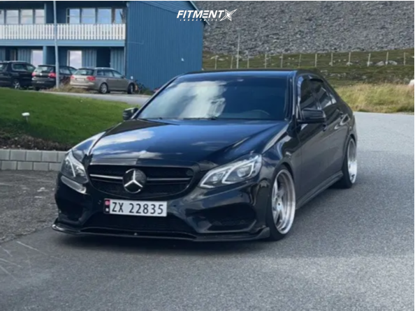 2014 Mercedes-Benz E250 Bluetec 4Matic with 19x10 Japan Racing