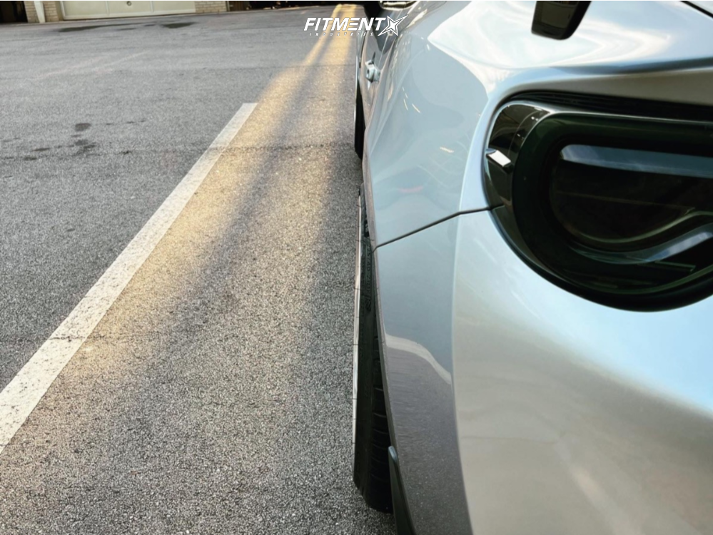 2421214-3-2018-86-toyota-gt-