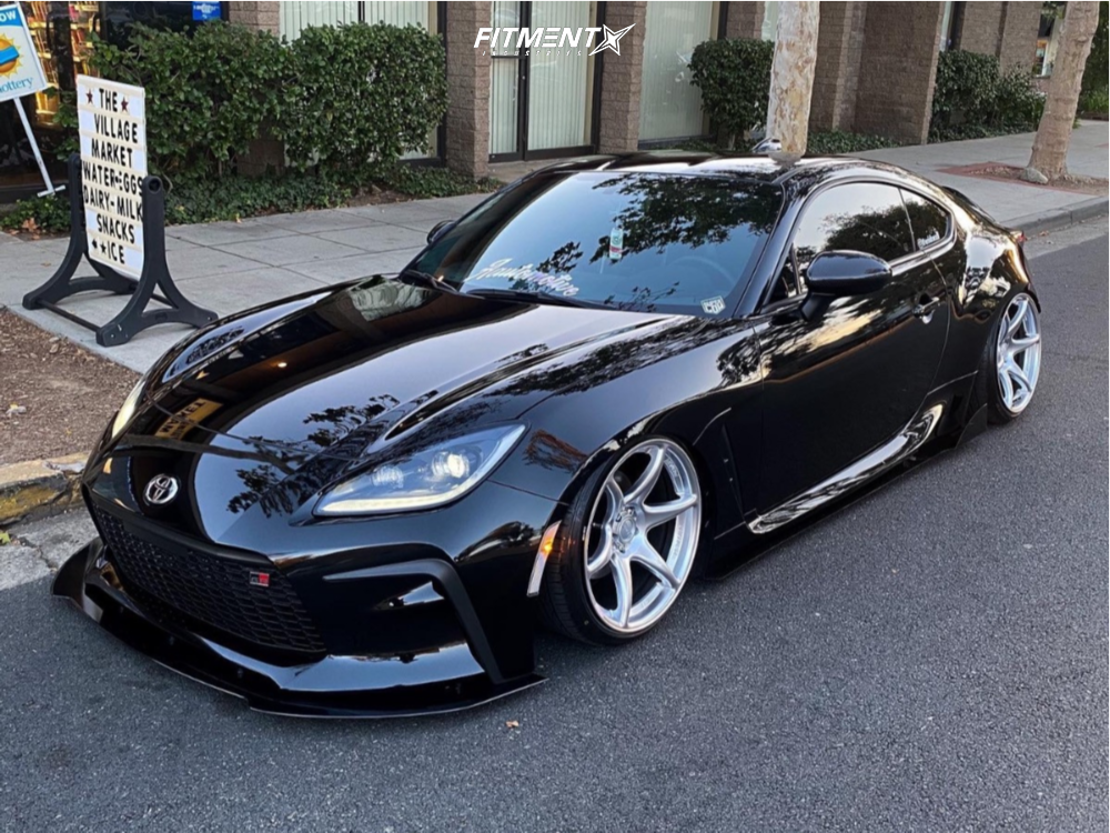 2421342-1-2023-gr86-toyota-