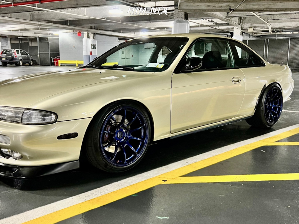 1995 Nissan 240SX Base with 18x9.5 Volk Ze40 and Kumho 225x40 on