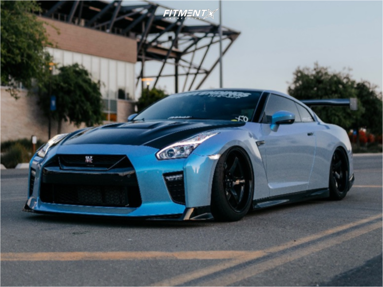 2433935-1-2020-gt-r-nissan-