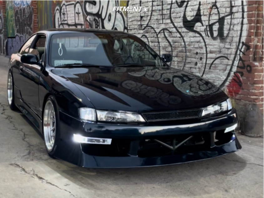 2476095-2-1995-240sx-nissan-se