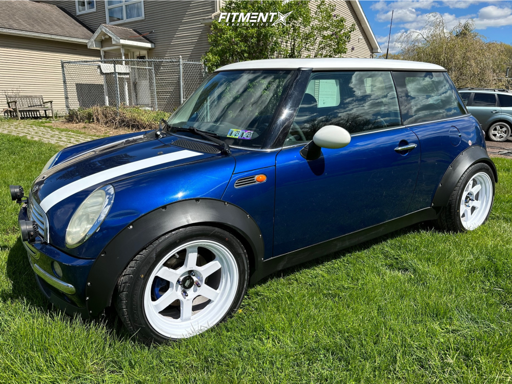 2004 Mini Cooper Base with 17x9 MST Time Attack and Summit 245x45