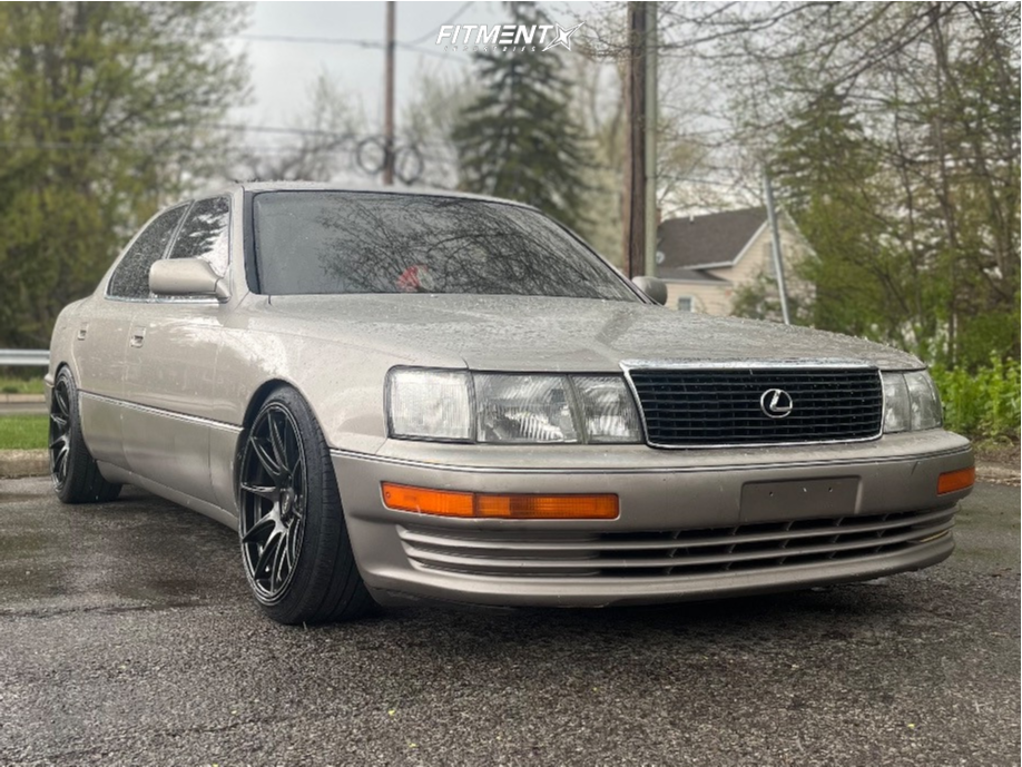 1993 Lexus LS400 Base with 18x8.75 XXR 527 and Nitto 225x40 on