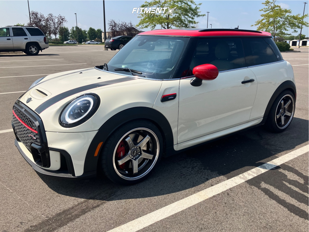 2023 Mini Cooper John Cooper Works with 18x8.5 F1R Fc5 and Nitto