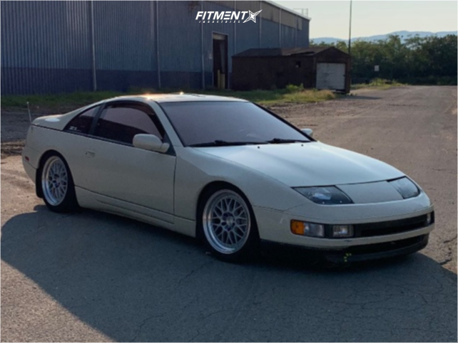 1990 Nissan 300ZX Turbo with 17x8 Aodhan Ah02 and Vercelli 235x40