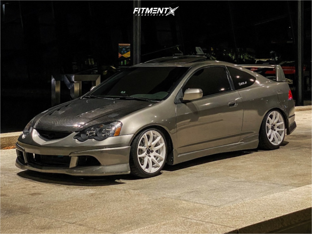 2003 Acura RSX Type-S with 17x8 Vors Tr4 and Falken 215x35 on