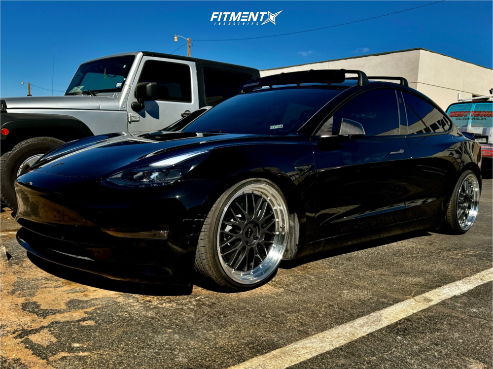 2905278-1-2023-3-tesla-long-