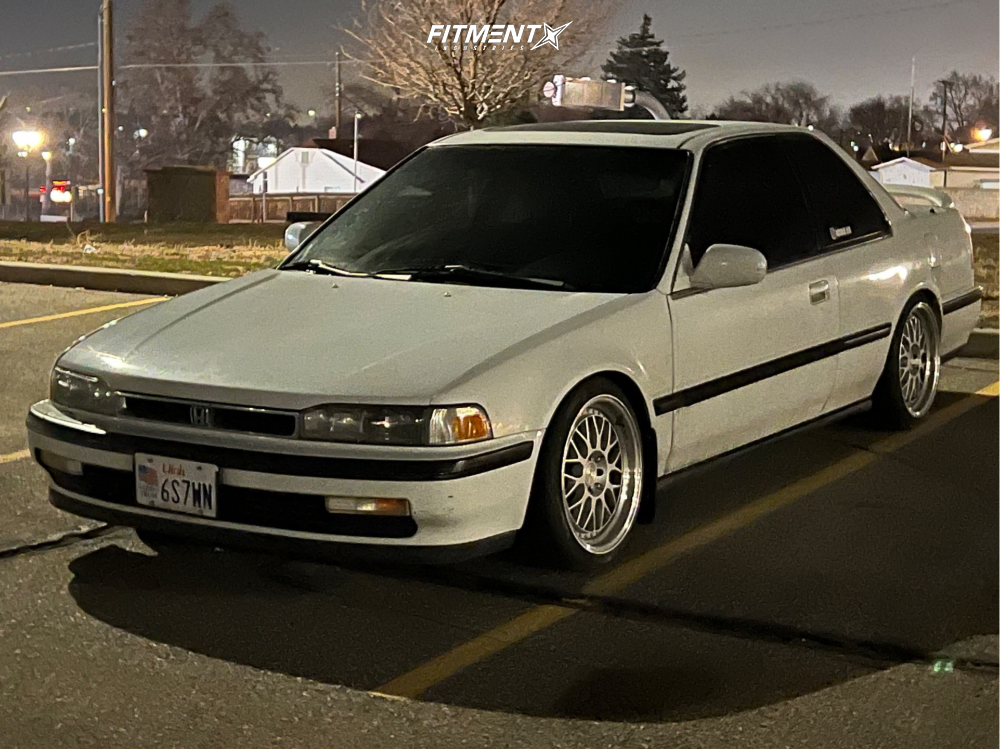 1991 Honda Accord EX with 17x8 Aodhan Ah02 and Arroyo 205x40 on