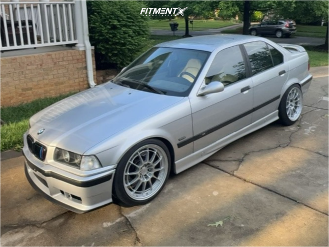 EMN GERMANY 18×8.5JJ +35 BMW M3 T108 ネオバ 1998 BMW M3 Base with 18x8.5 Enkei Nt03m and Bridgestone 225x40 on