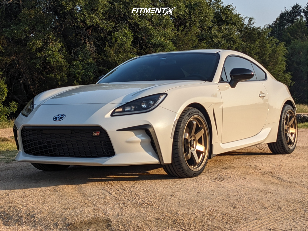 2024 Toyota GR86 Base with 18x8.5 AVID1 Av6 and Michelin 235x40 on