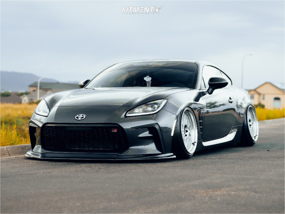 3114468-1-2023-gr86-toyota-