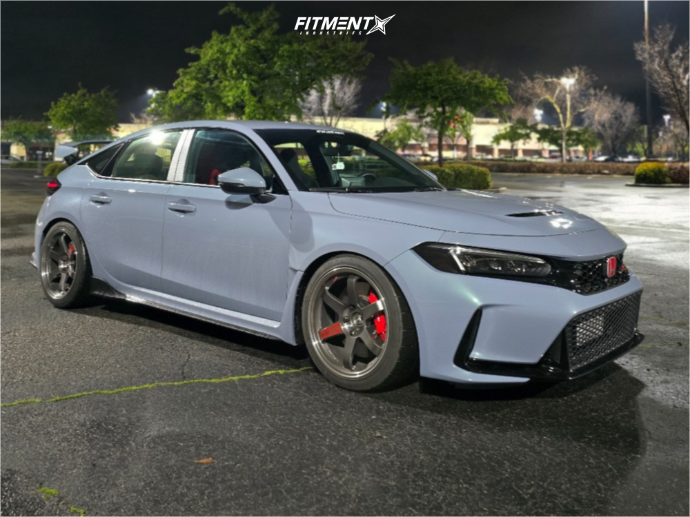 2024 Honda Civic Type R with 18x10 Volk Te37sl and Gladiator