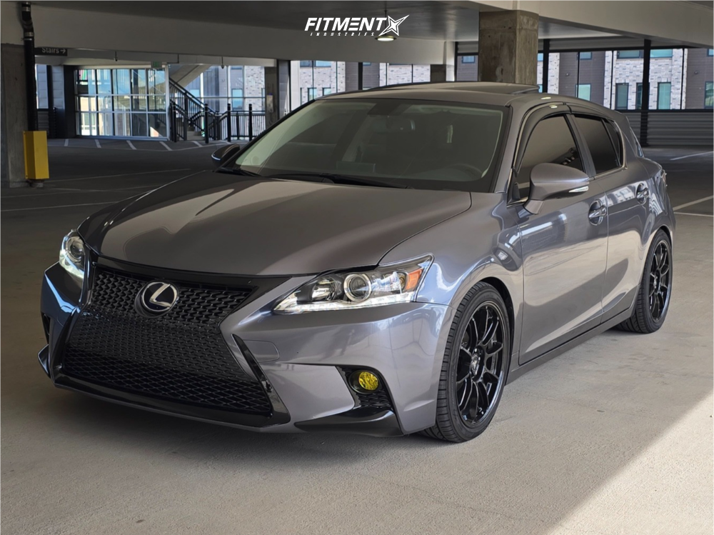 2017 Lexus CT200h Base with 18x8 Fittipaldi Fs366 and Land Golden