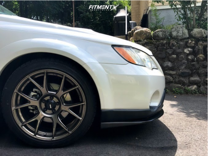 2009 Subaru Outback XT Limited with 18x8.5 Konig Ampliform and